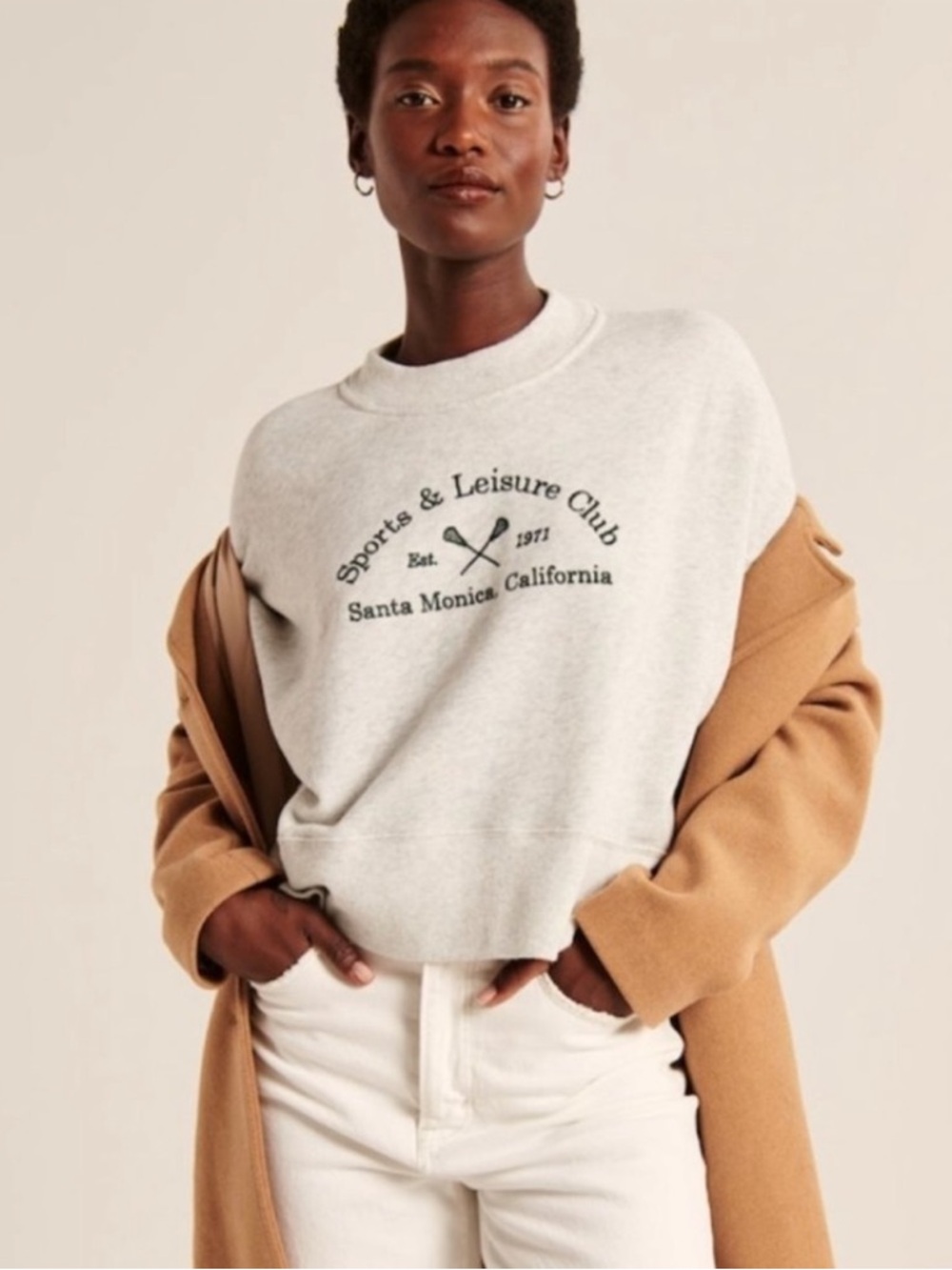 Abercrombie & Fitch Sports Leisure Club Embroidered Cropped Crewneck Sweatshirt